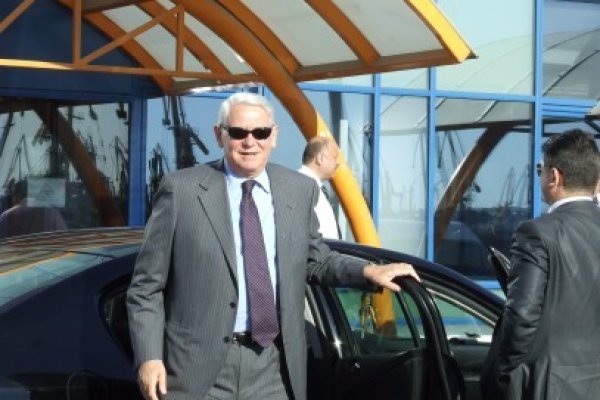Meleşcanu a acceptat şefia SIE